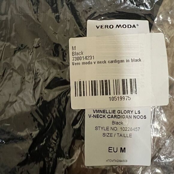 Vero Moda Vmnellie Glory Long Sleeve V-Neck Cardigan in Black - Picture 8 of 8